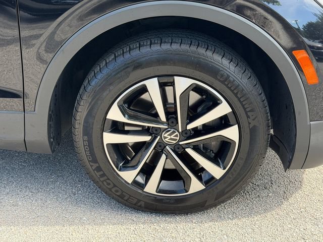 Used 2022 Volkswagen Tiguan S w/ IQ.Drive Package FWD image 10