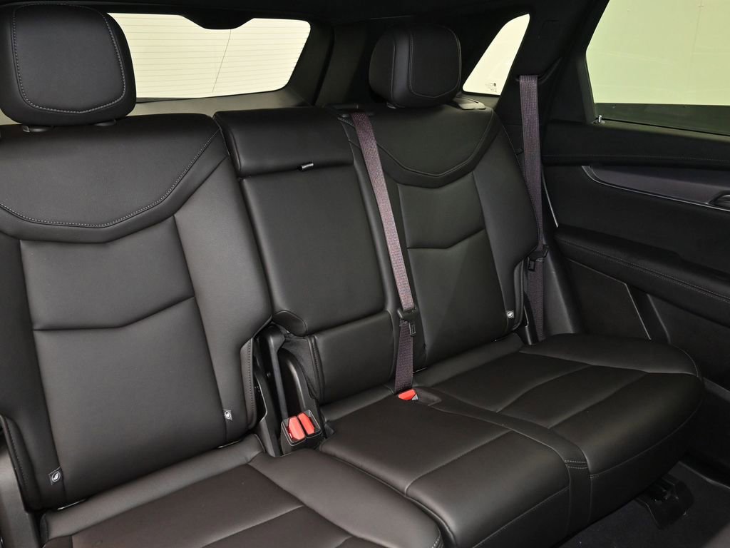 Used 2024 Cadillac XT5 Luxury image 12