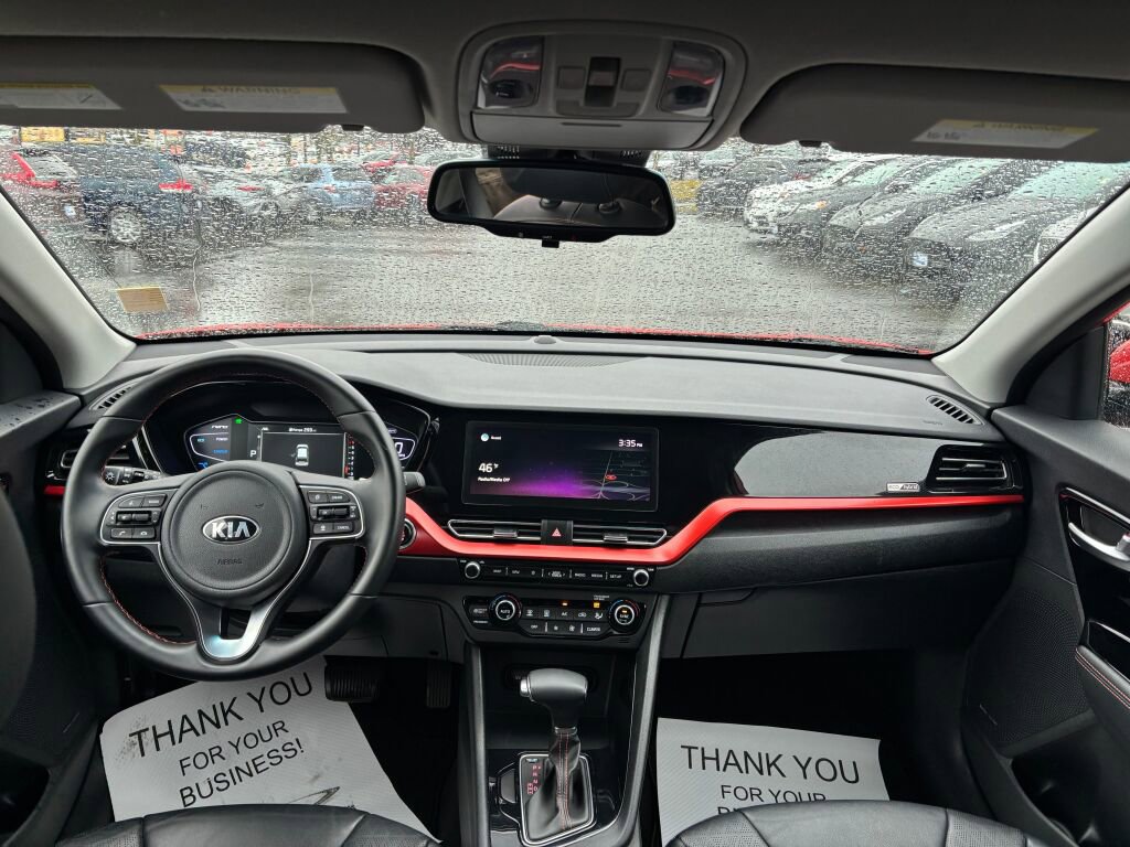 Certified 2021 Kia Niro Touring image 12