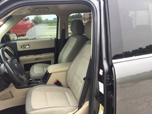 Used 2019 Ford Flex SEL AWD/4WD image 14