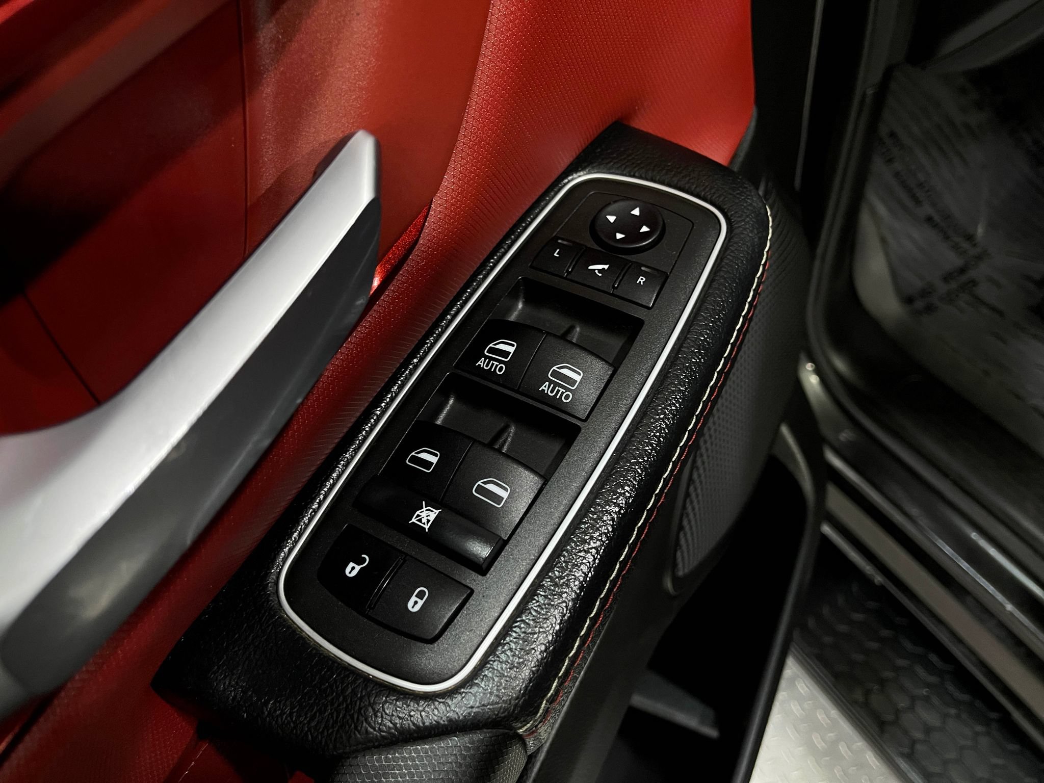 Used 2022 RAM 1500 Rebel w/ Level 1 Equipment Group AWD/4WD image 15
