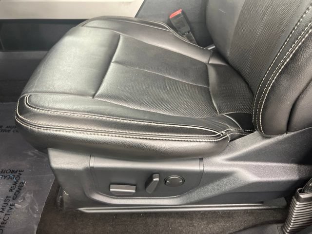 Used 2020 Ford F150 Lariat w/ Snow Plow Prep Package AWD/4WD image 13