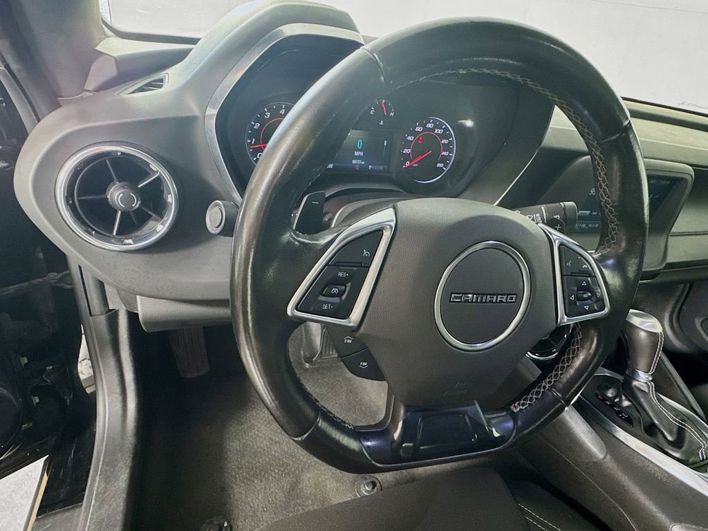 Used 2018 Chevrolet Camaro LT w/ RS Package image 12