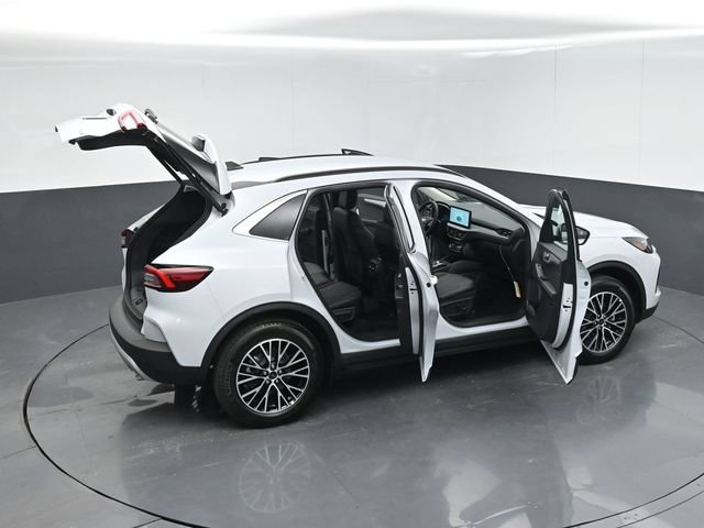 New 2025 Ford Escape SE w/ PHEV Premium Package FWD image 57