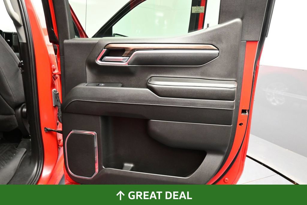 Used 2025 Chevrolet Silverado 1500 LT w/ Work Truck Package AWD/4WD image 23