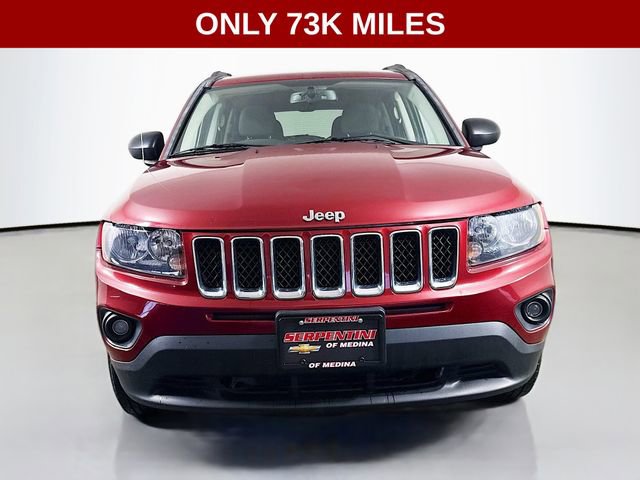 Used 2017 Jeep Compass Sport image 4