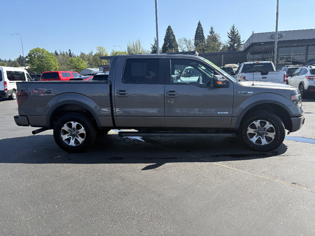 Used 2014 Ford F150 FX4 w/ Equipment Group 402A Luxury AWD/4WD image 4