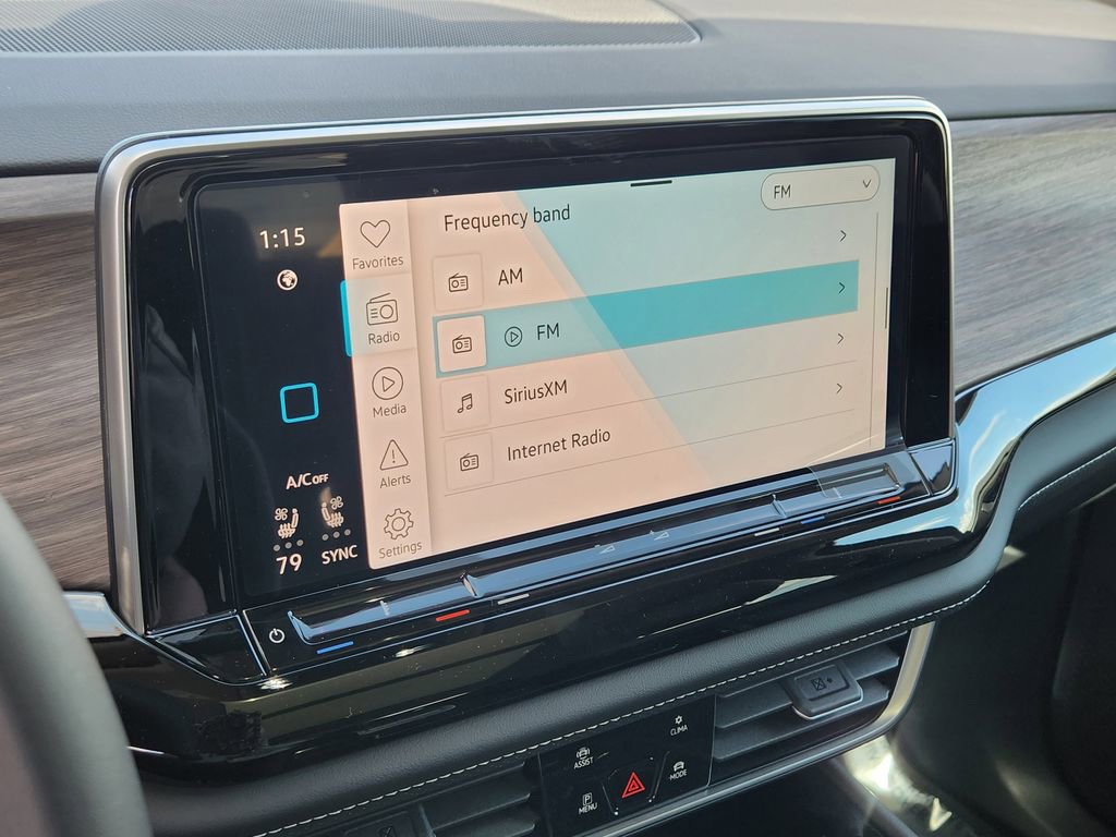 New 2026 Volkswagen Atlas SEL image 7