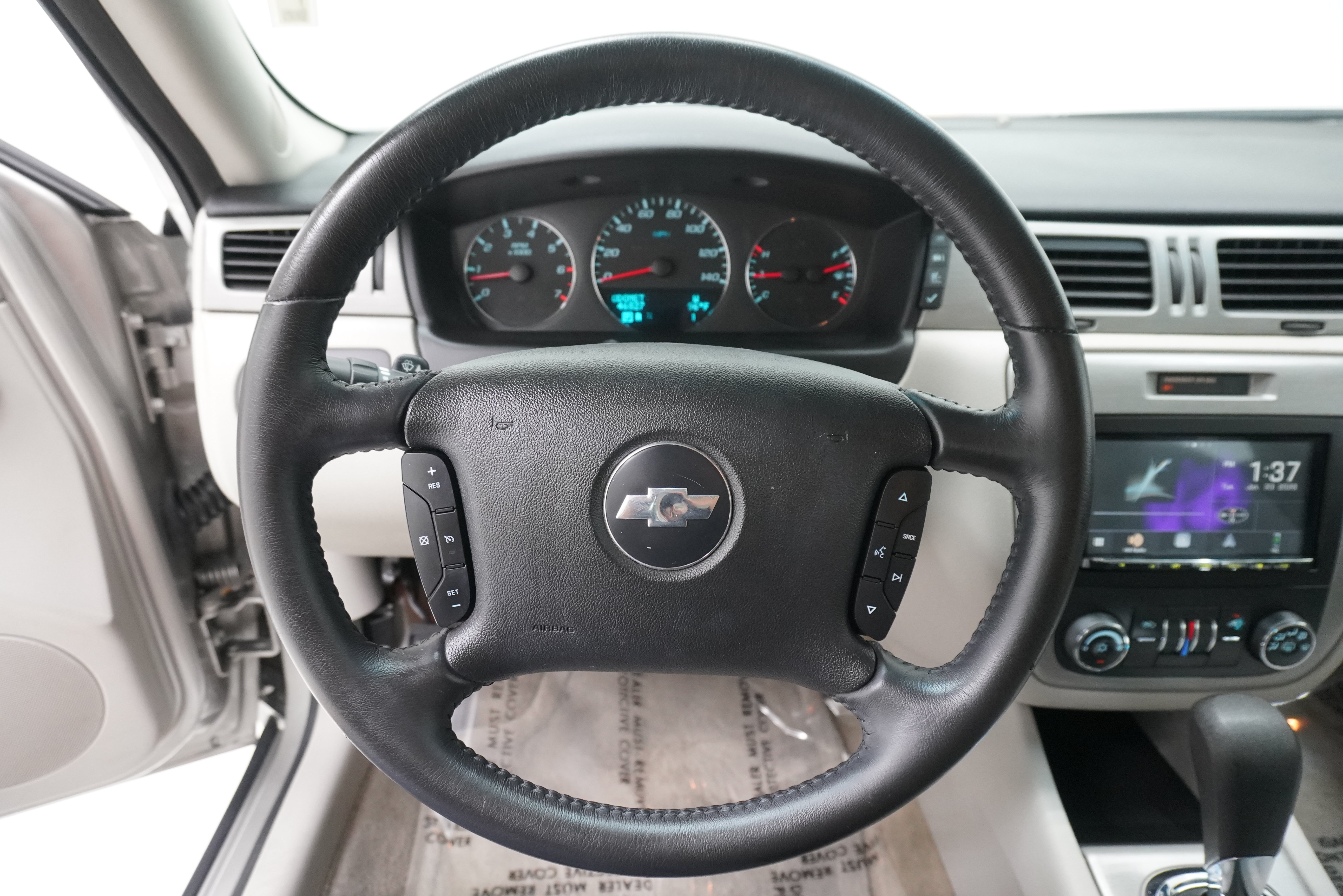 Used 2007 Chevrolet Impala LT w/ Preferred Equipment Group FWD image 15