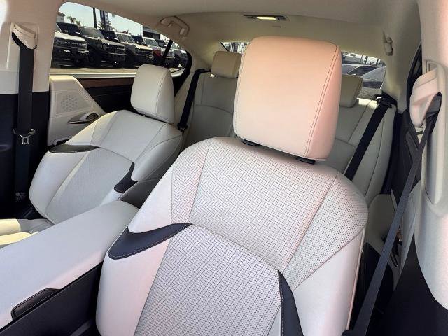 Used 2023 Lexus ES 350 w/ Premium Package FWD image 20