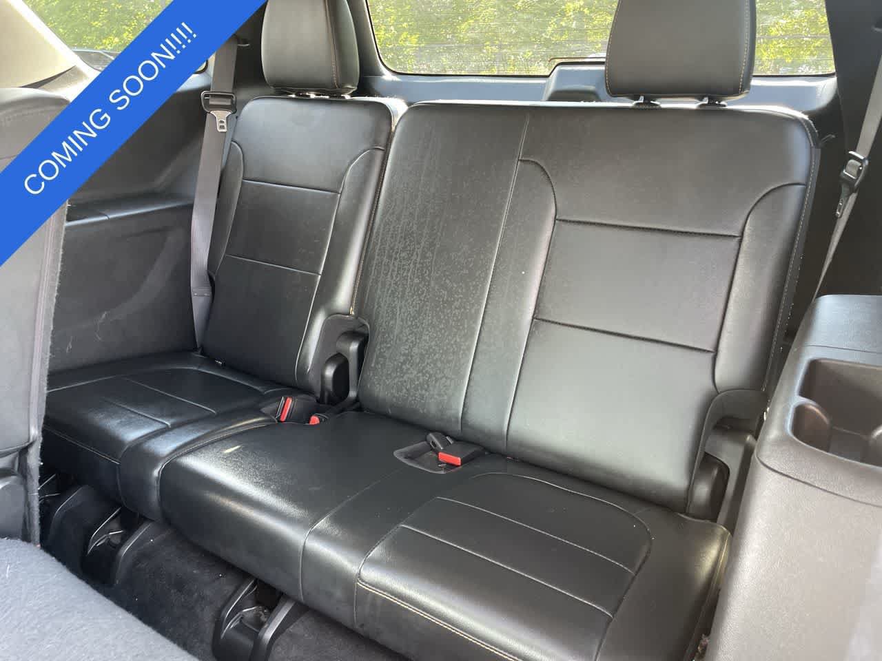 Used 2019 Chevrolet Traverse LT w/ LT Premium Package AWD/4WD image 18