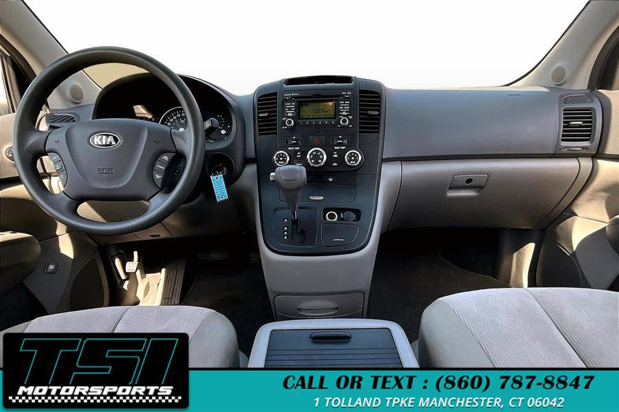 Used 2014 Kia Sedona LX image 16