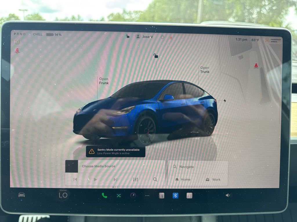 Used 2022 Tesla Model Y Performance AWD/4WD image 24