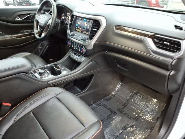 Used 2023 GMC Acadia AT4 w/ Technology Package image 26