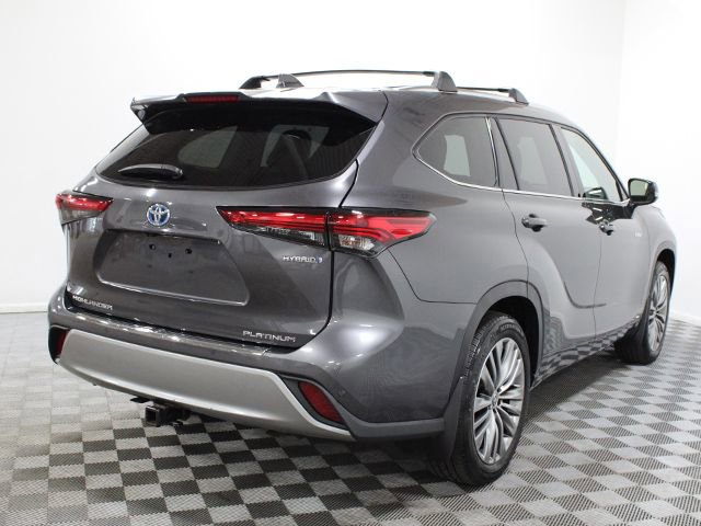 Certified 2021 Toyota Highlander Platinum AWD/4WD image 6