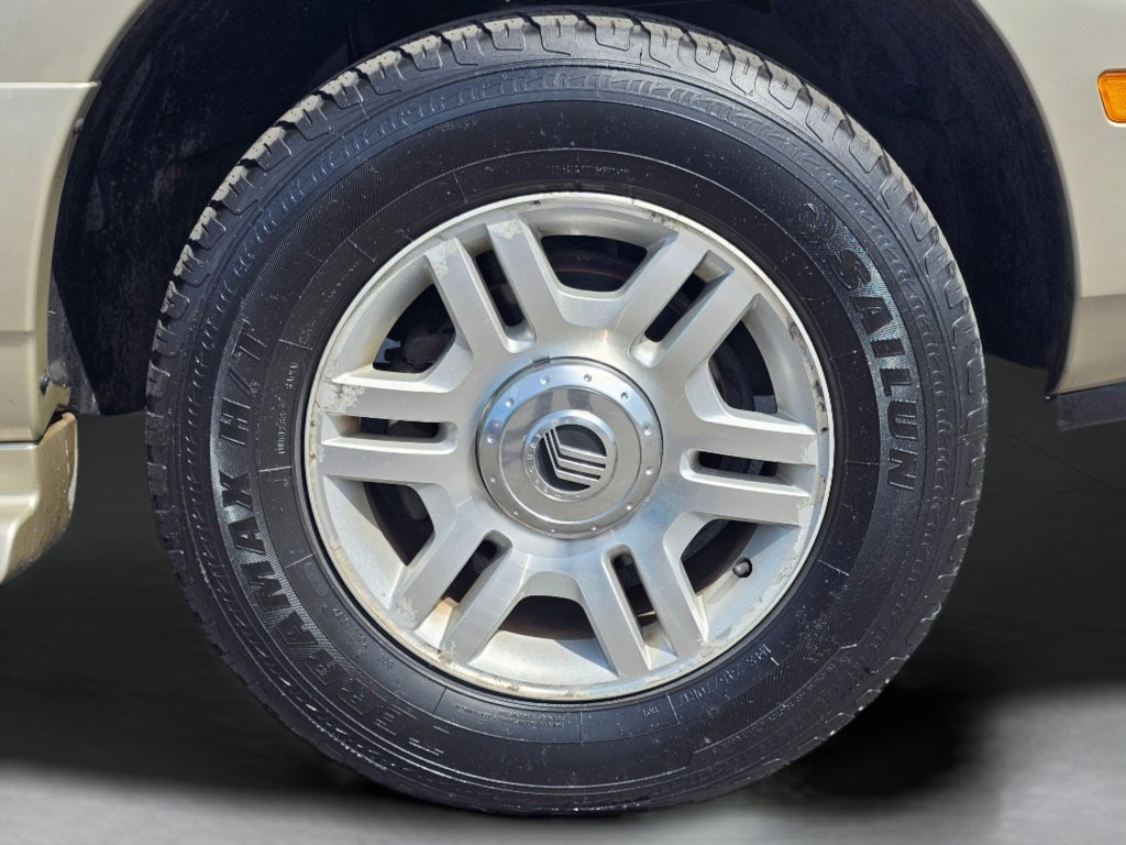 Used 2004 Mercury Mountaineer Premier image 26