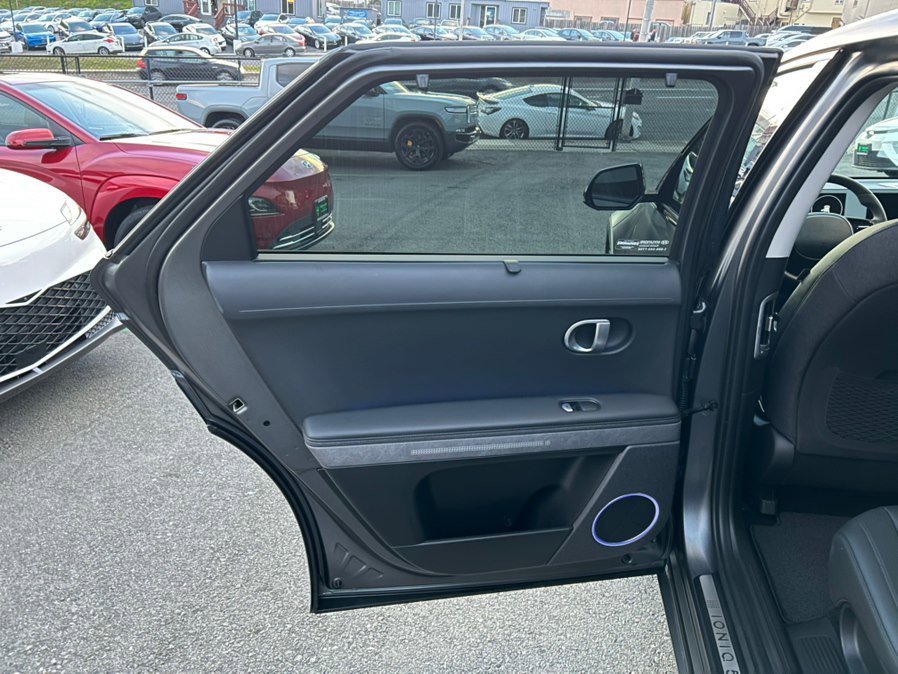 Used 2024 Hyundai Ioniq 5 Limited image 62