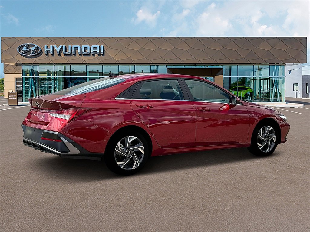 New 2025 Hyundai Elantra SEL w/ Cargo Package image 8