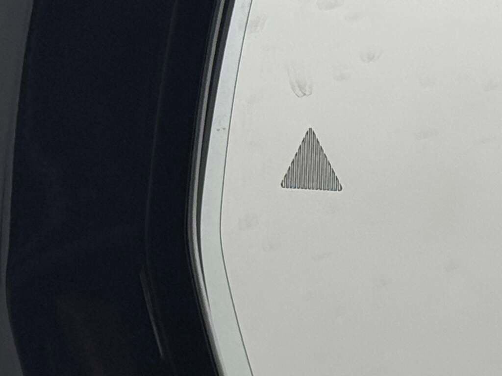 New 2025 Jeep Grand Cherokee L Summit w/ Luxury Tech Group V image 31