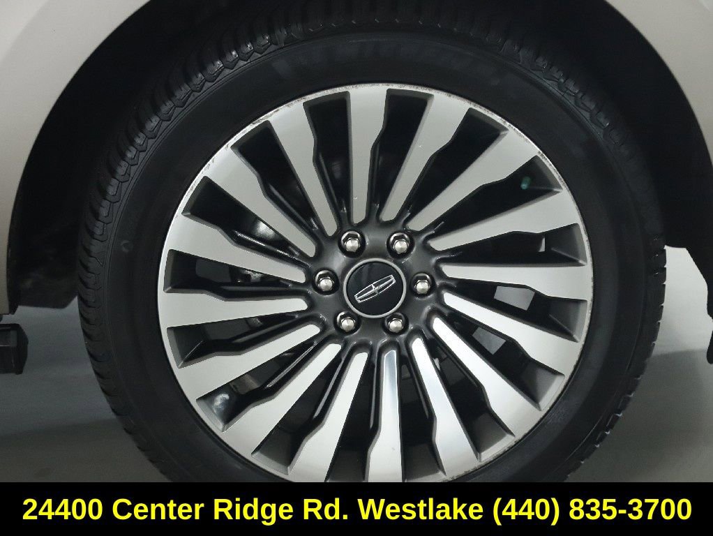 Used 2019 Lincoln Navigator Reserve AWD/4WD image 10