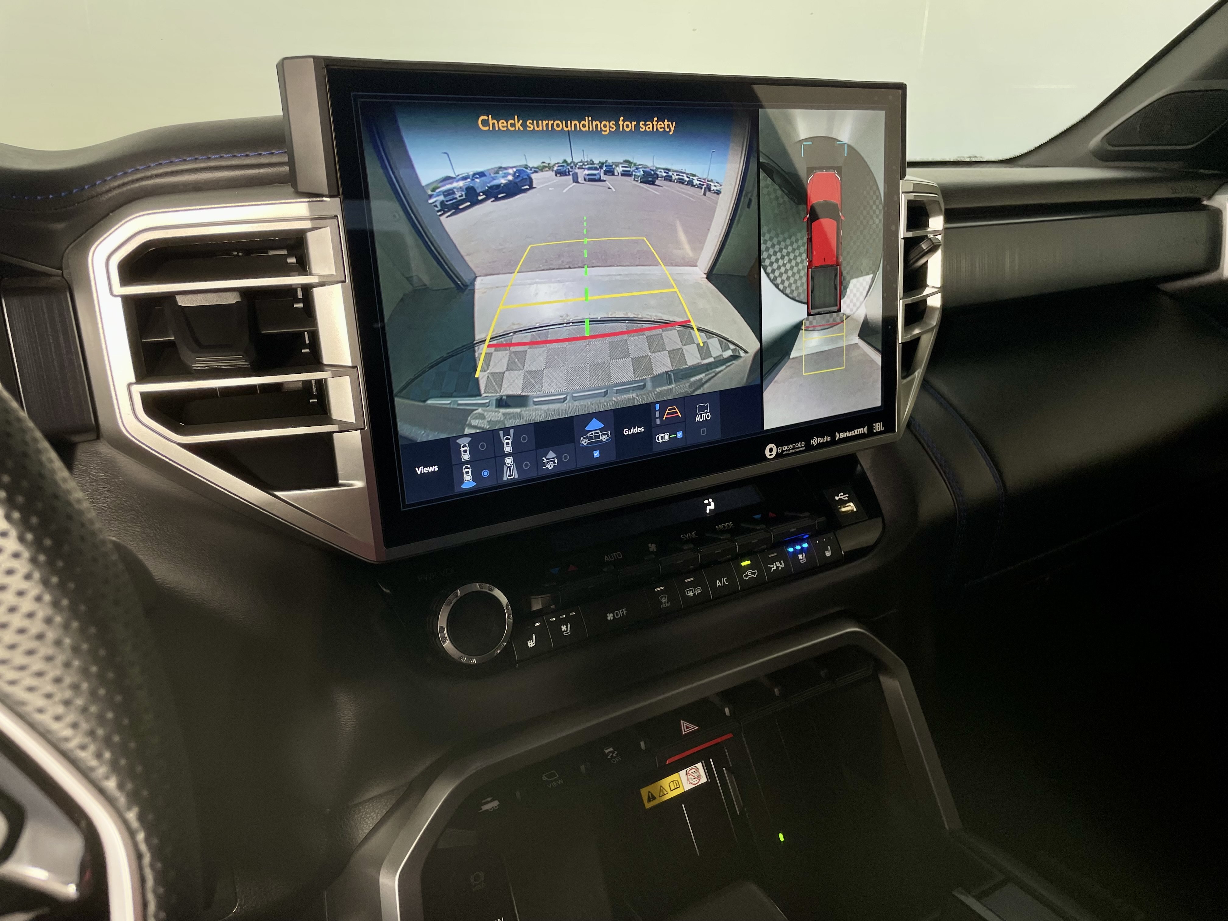 Used 2024 Toyota Tundra Platinum AWD/4WD image 17