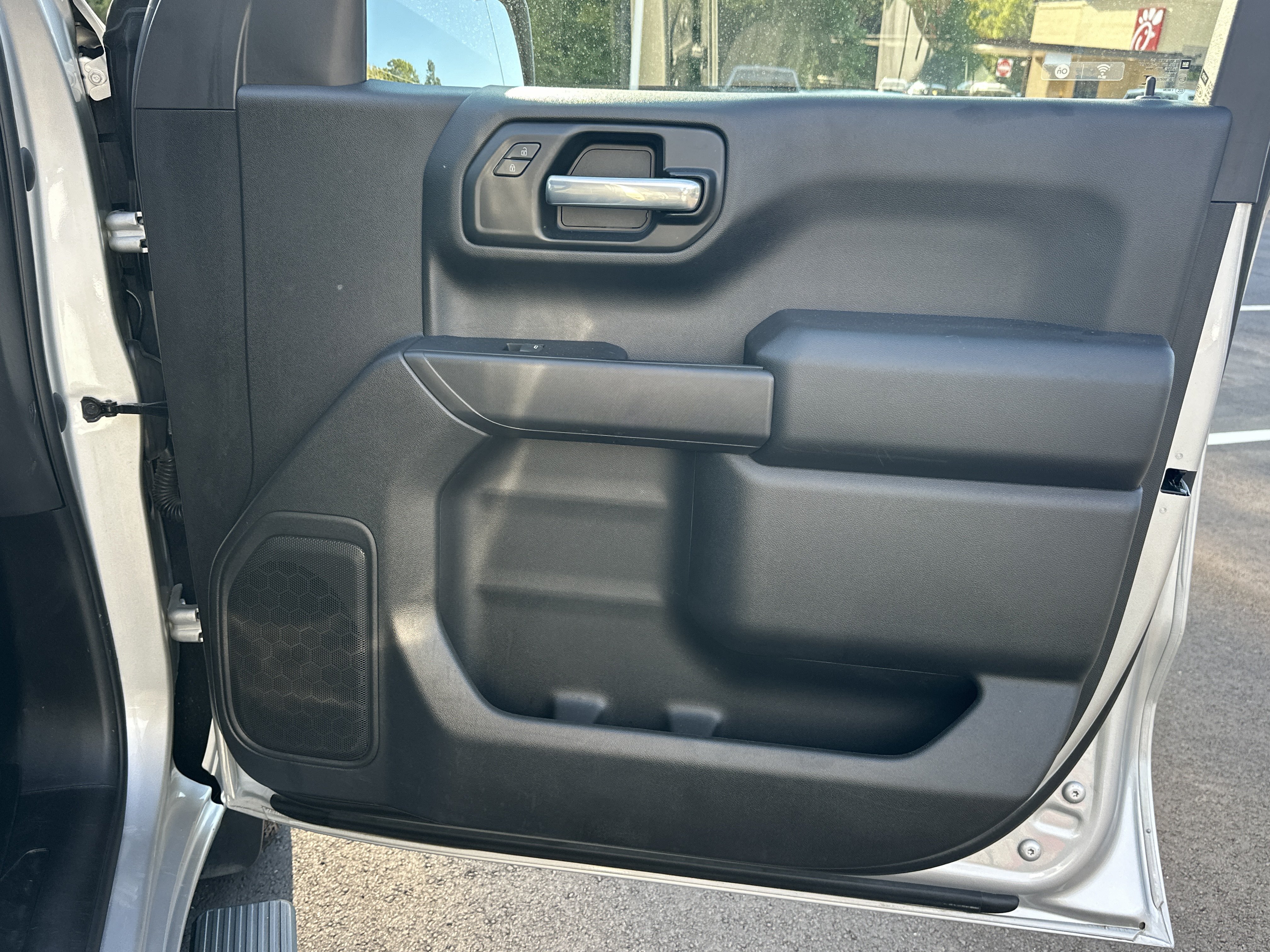Used 2022 Chevrolet Silverado 1500 Custom w/ LPO, Dark Essentials Package AWD/4WD image 15