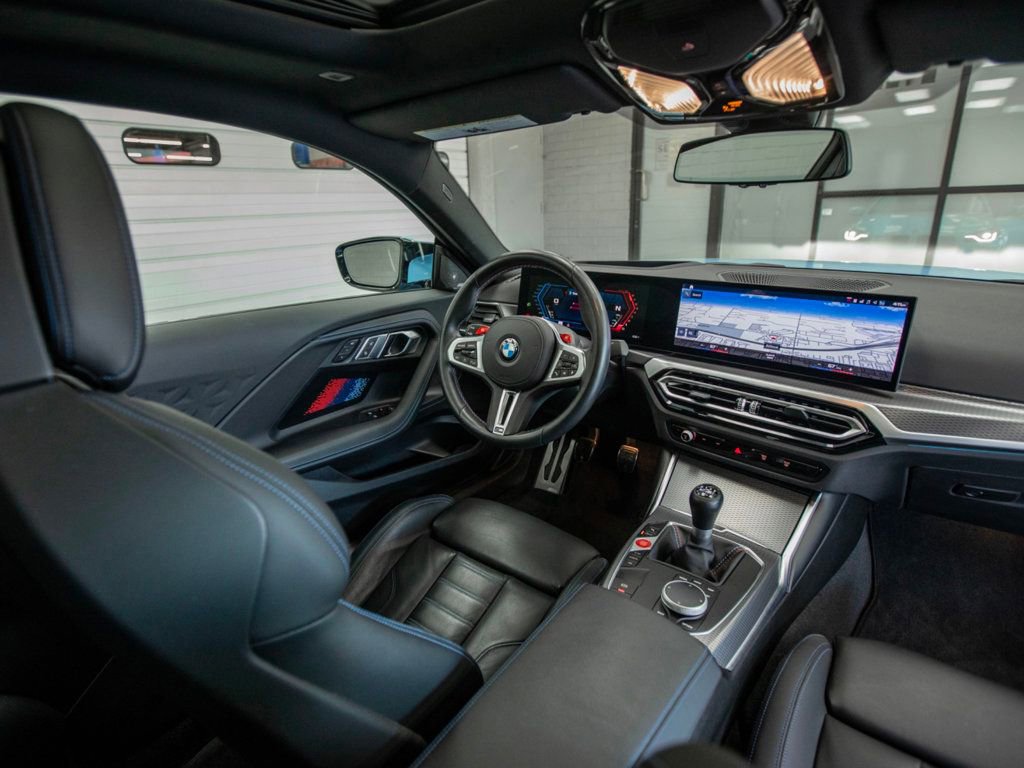 Used 2023 BMW M2 w/ Lighting Package RWD image 18