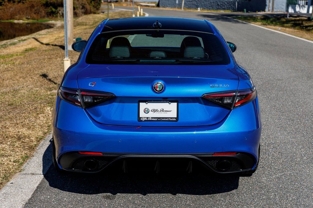 New 2026 Alfa Romeo Giulia w/ Driving Assist Package RWD image 4