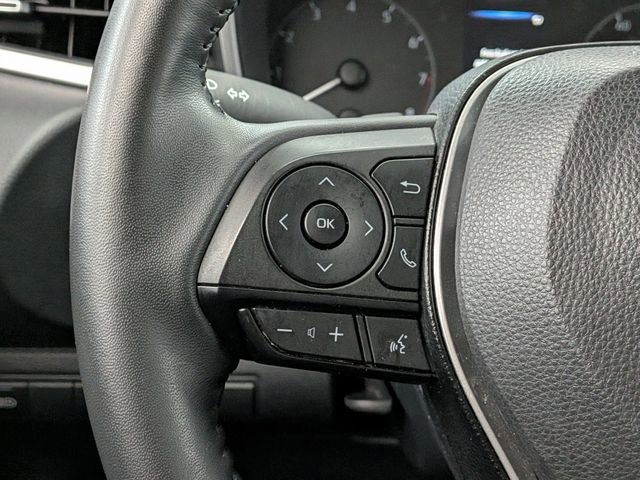 Used 2024 Toyota Corolla SE w/ SE Package image 32