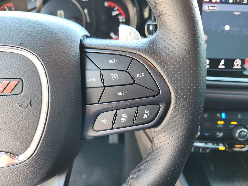 Certified 2025 Dodge Durango GT image 30