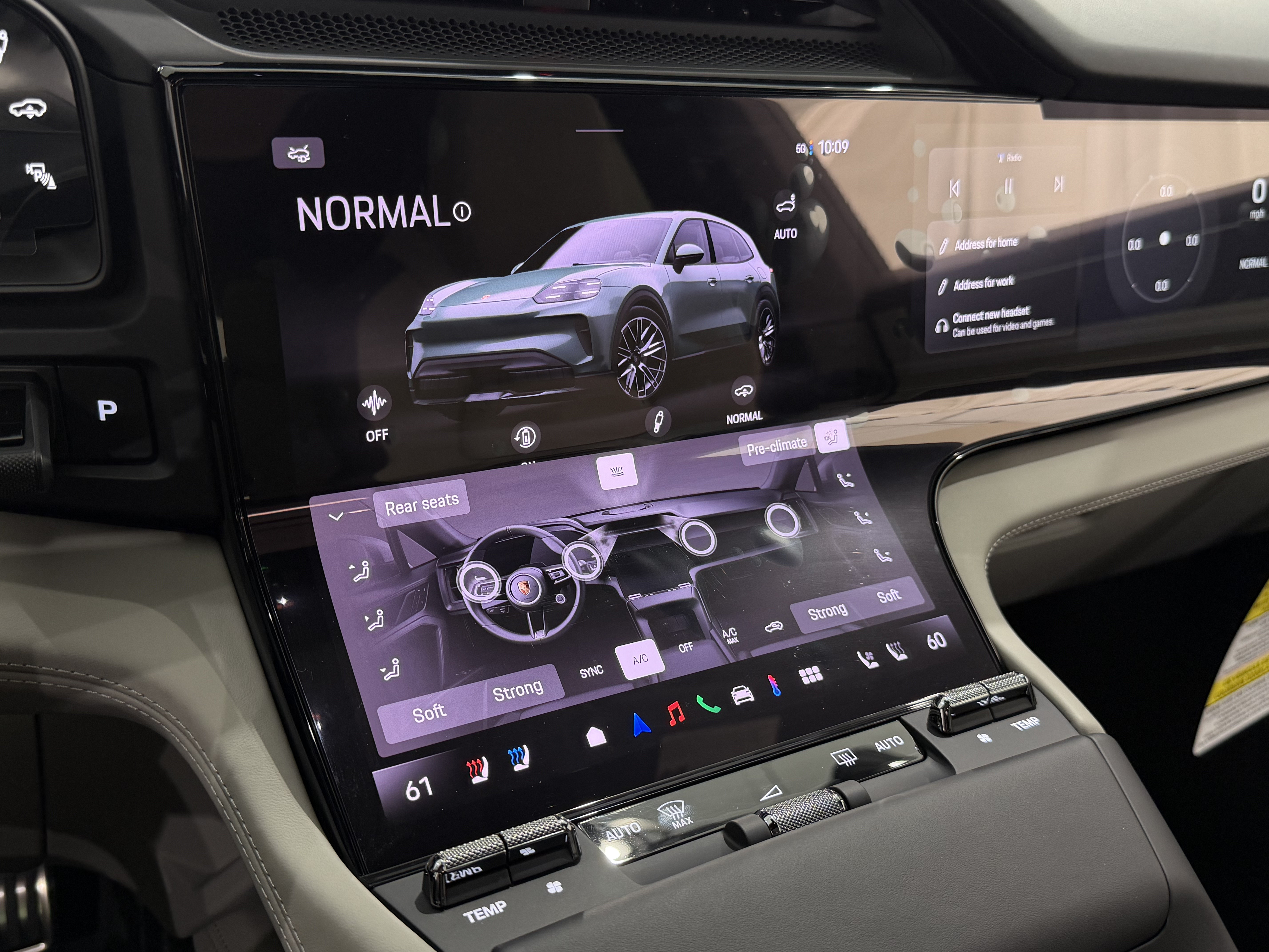 New 2026 Porsche Cayenne Electric AWD/4WD image 45