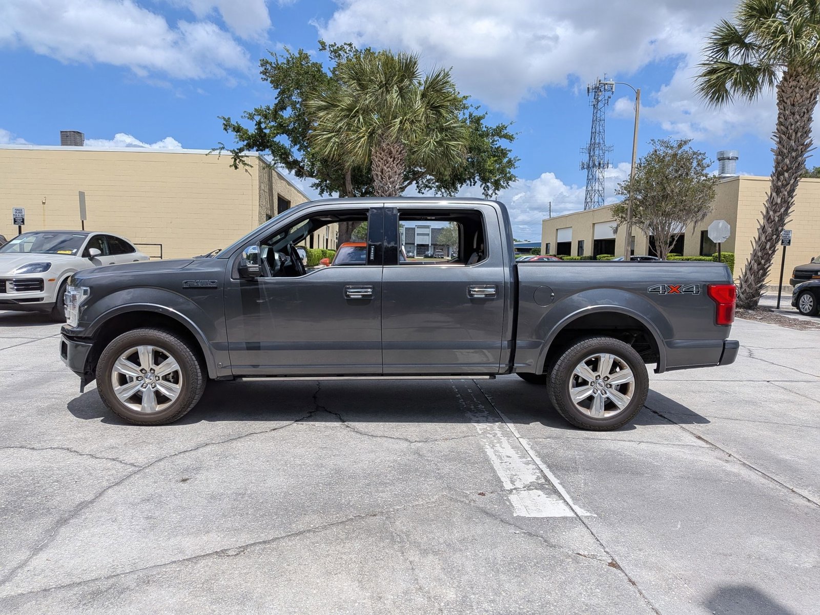 Used 2019 Ford F150 Platinum w/ Equipment Group 701A Luxury image 2