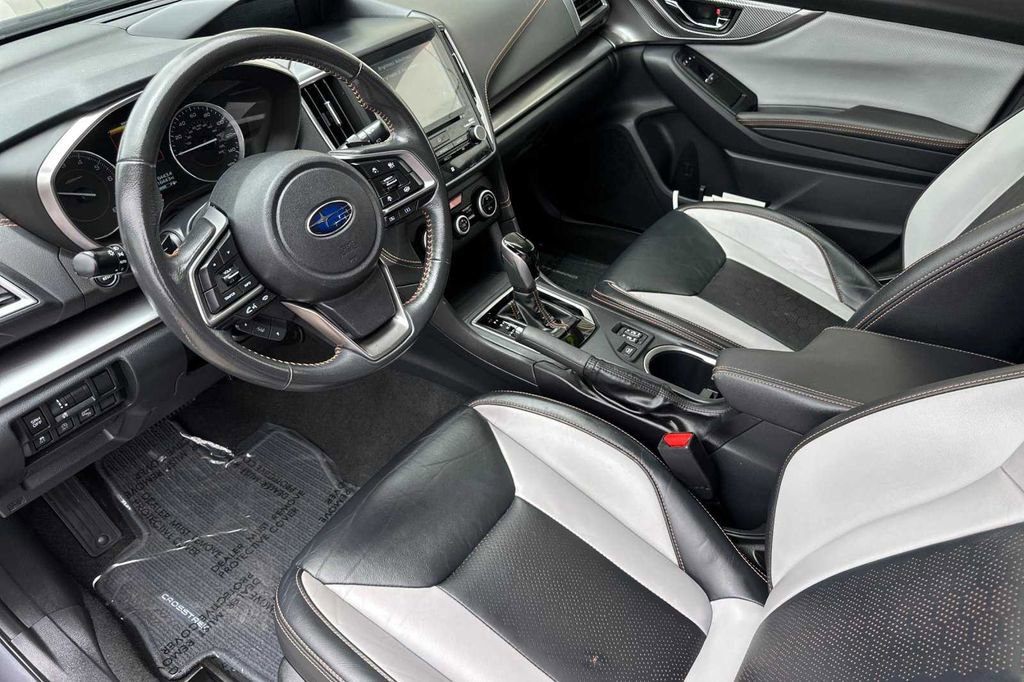 Used 2022 Subaru Crosstrek 2.5i Limited w/ Popular Package #4 image 10