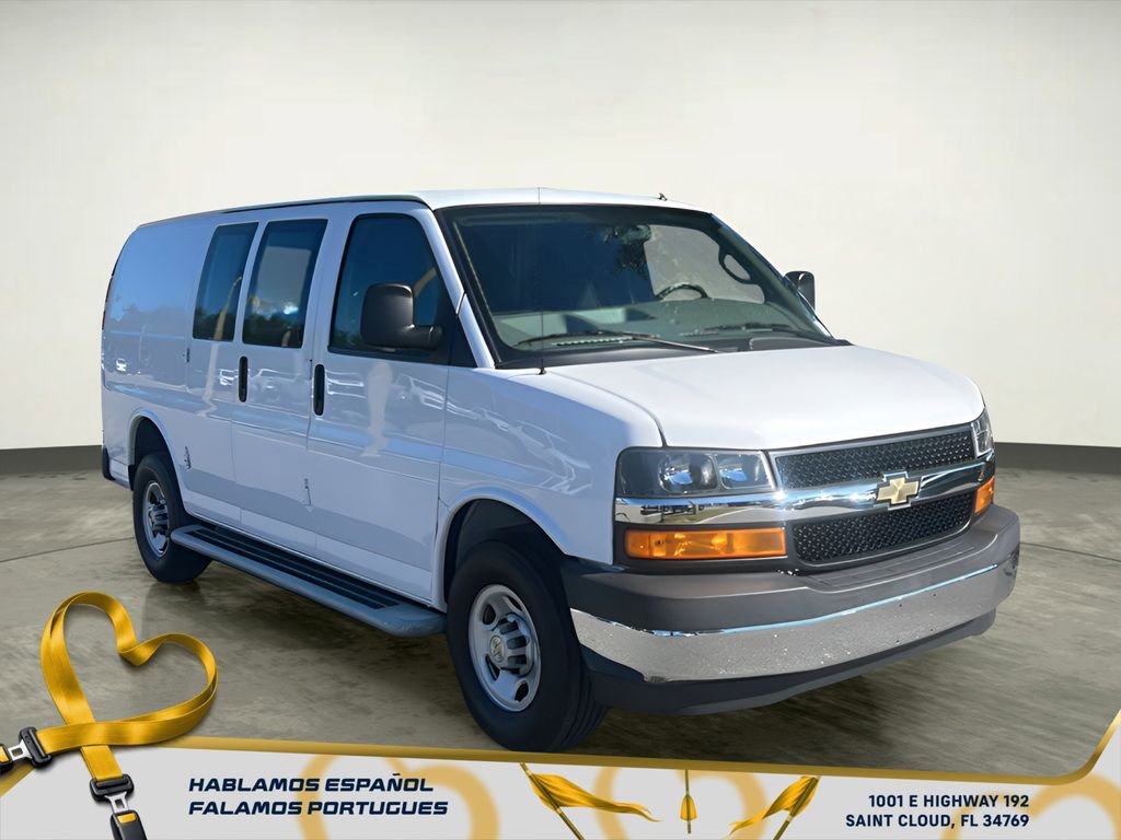 Used 2024 Chevrolet Express 2500 w/ Driver Convenience Package image 10