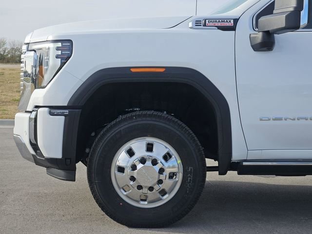 New 2026 GMC Sierra 3500 Denali w/ Denali Reserve Package AWD/4WD image 6
