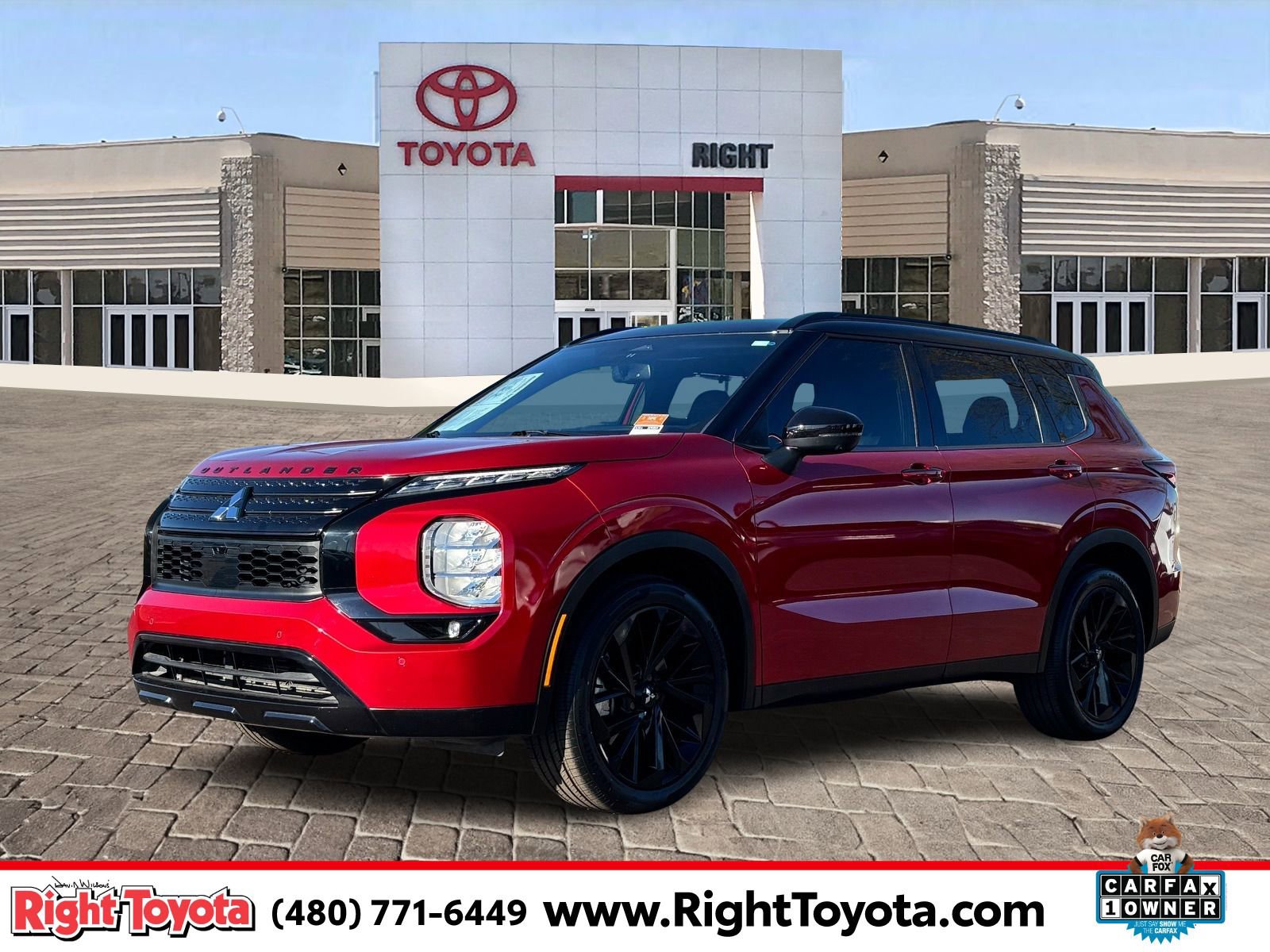 Used 2024 Mitsubishi Outlander SEL image 1