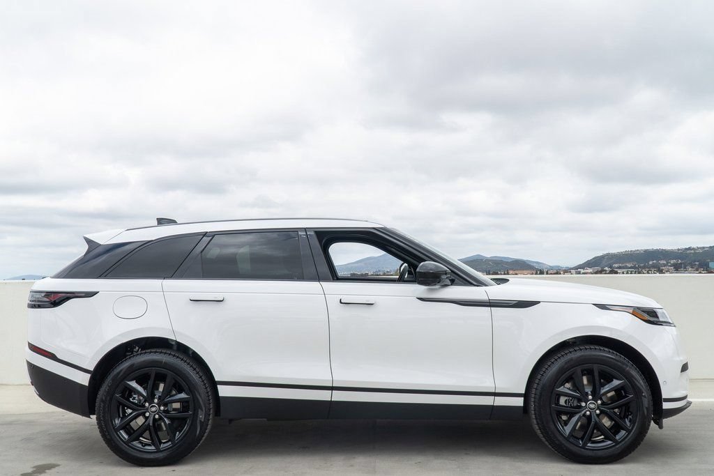 Used 2026 Land Rover Range Rover Velar S AWD/4WD image 7