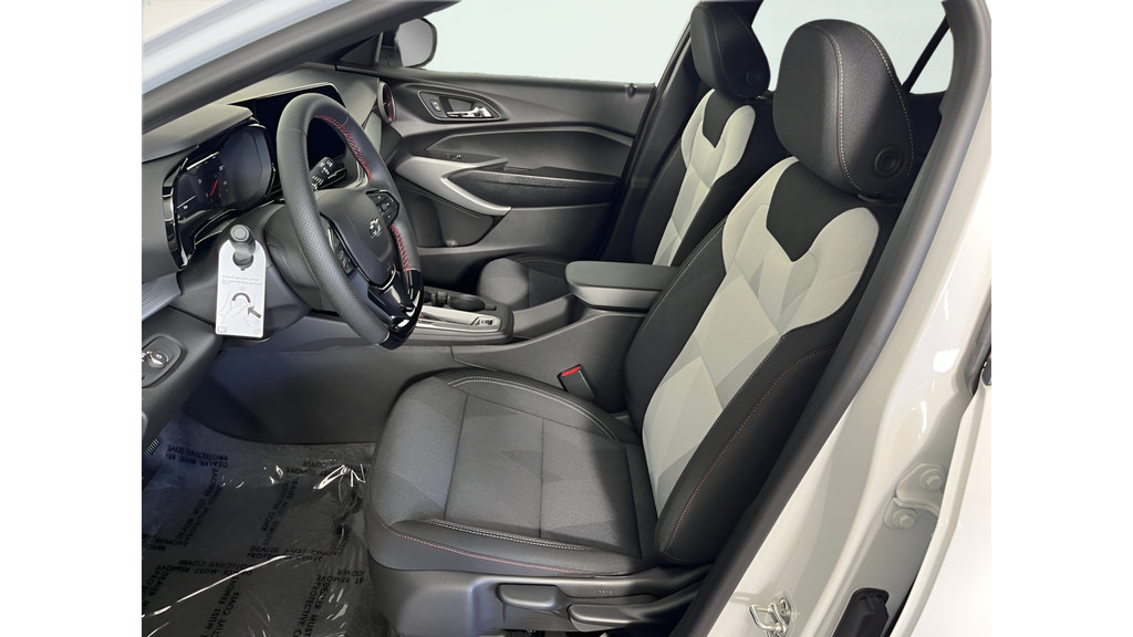 New 2026 Chevrolet Trax RS w/ Driver Confidence Package FWD image 9