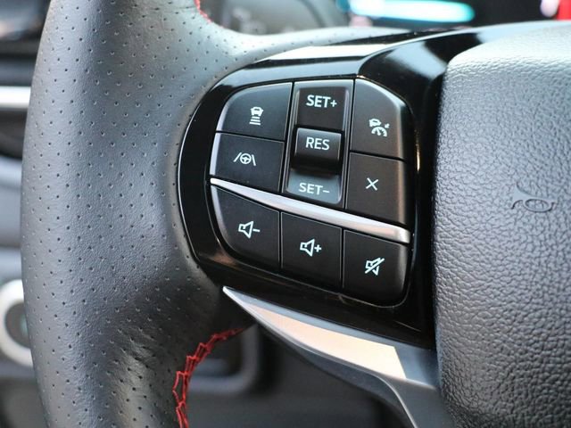 Used 2024 Ford Explorer ST-Line w/ Class IV Trailer Tow Package image 28