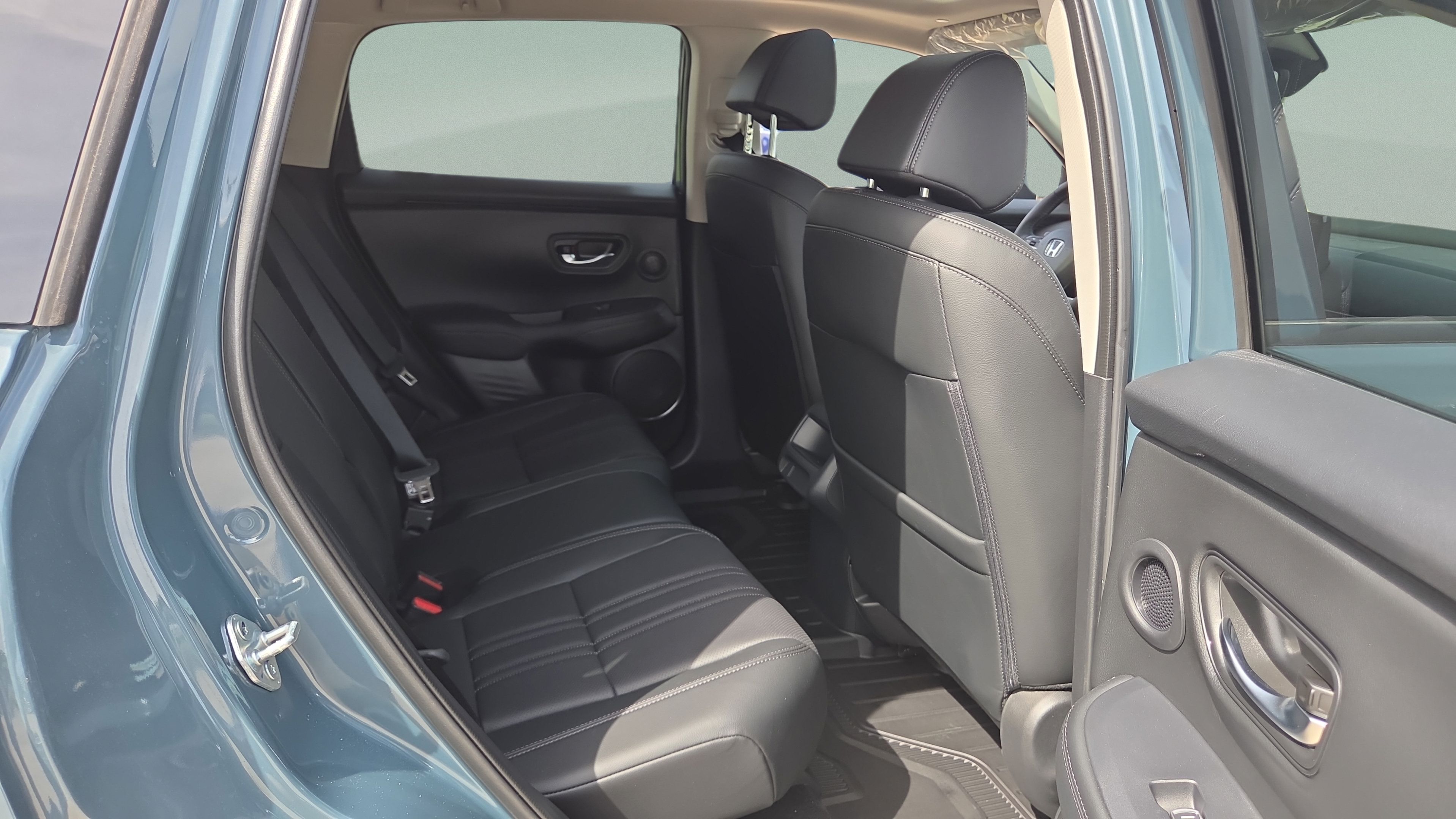New 2027 Honda HR-V EX-L image 17