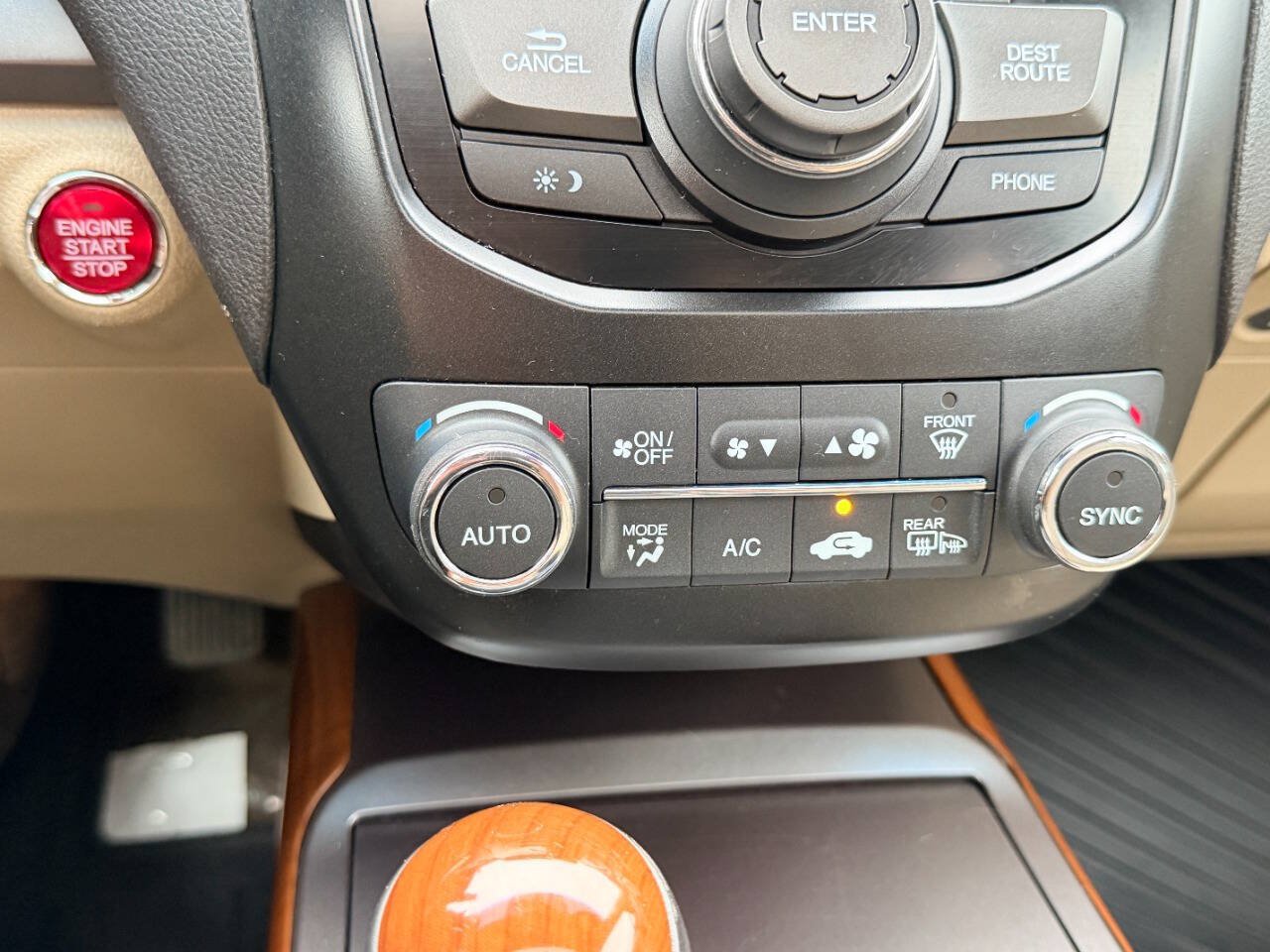 Used 2014 Acura RDX w/ Technology Package AWD/4WD image 42