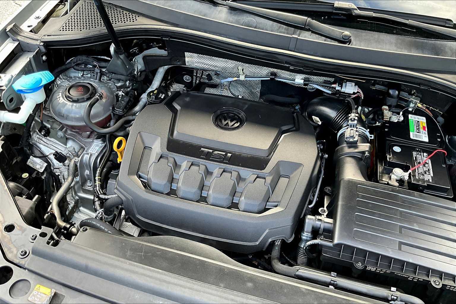 Used 2019 Volkswagen Tiguan S w/ Driver Assistance Package image 30
