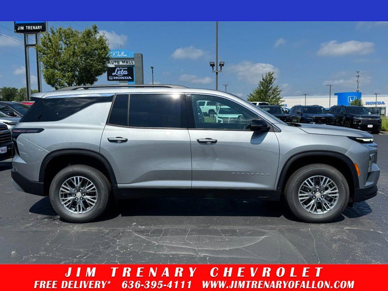 New 2025 Chevrolet Traverse LT w/ LPO, Floor Liner Package