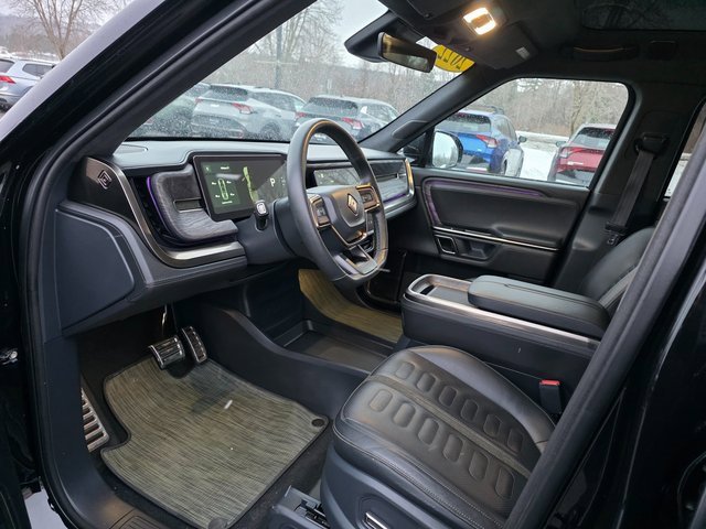 Used 2022 Rivian R1T Adventure image 14
