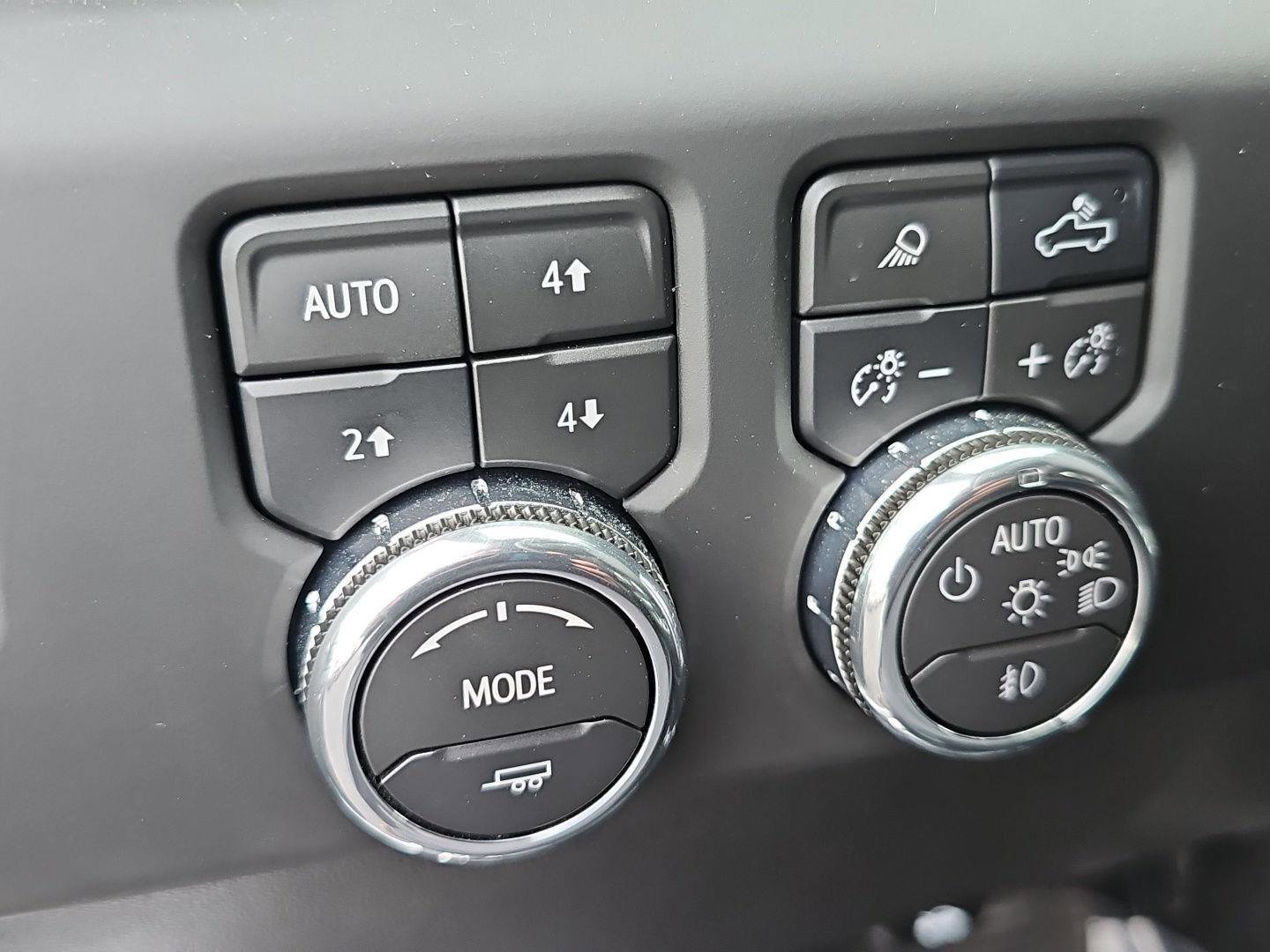 Certified 2025 GMC Sierra 2500 AT4 AWD/4WD image 23