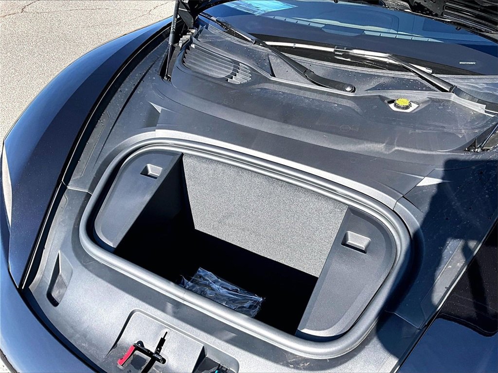 New 2026 Porsche Taycan image 22