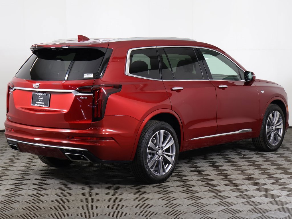 Used 2024 Cadillac XT6 Premium Luxury w/ Platinum Package image 17