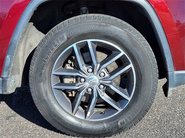 Used 2017 Jeep Grand Cherokee Limited image 30