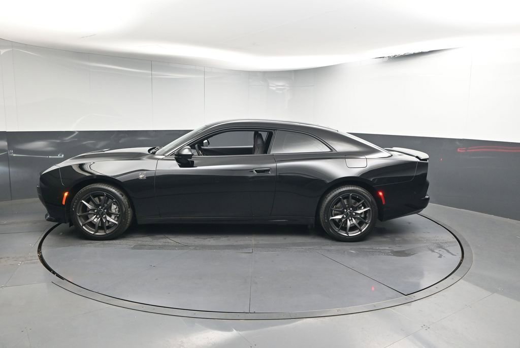 Used 2026 Dodge Charger Scat Pack AWD/4WD image 2