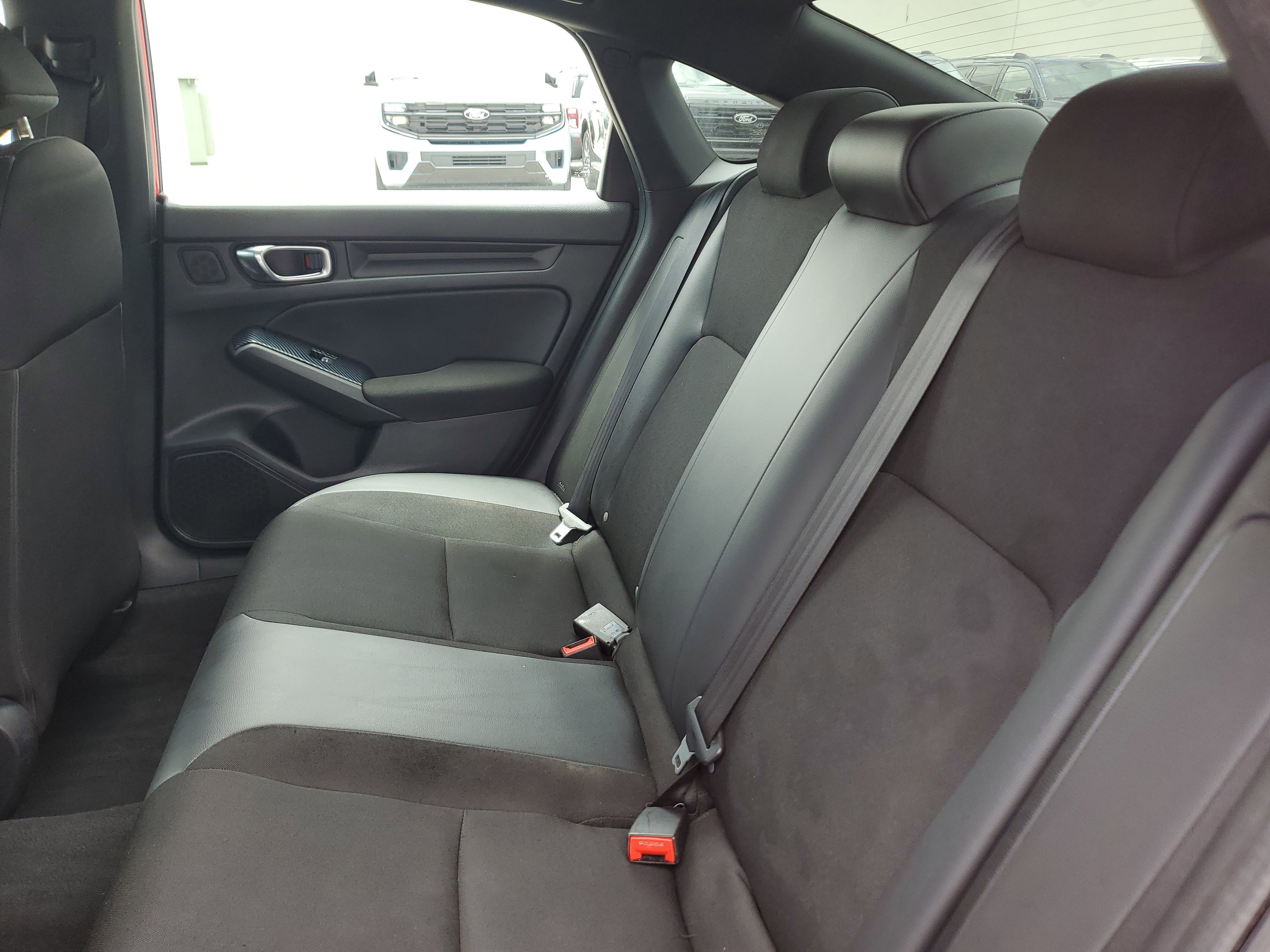 Used 2022 Honda Civic Sport image 12